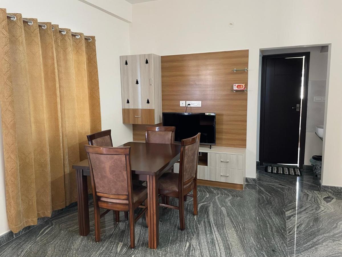 Sagar Niwas-1Bhk And 2Bhk Short Stay Flats - Nh Hcl Ec Bommasandra Μπανγκαλόρ Εξωτερικό φωτογραφία